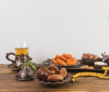 Dates fruit with tea and beads