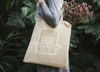 Design space on tote bag | Free PSD Mockup - rawpixel