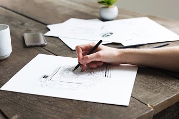 Designer Creates Camera Image With Pens