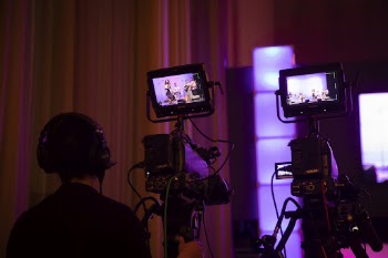 Dina El Wedidi performed on the Millennium | Free Photo - rawpixel