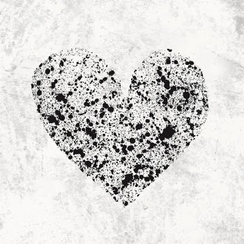 Distressed heart sticker, black design | Free Vector - rawpixel