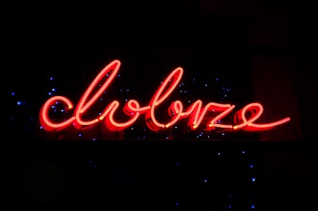 Dobrze light sign