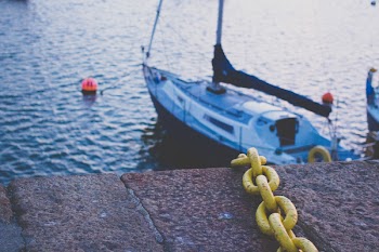          Docked Yacht Yellow Chain Free Photo     