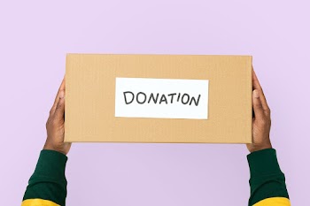 Donation cardboard box for charity campaign | Free stock photo | High Resolution image