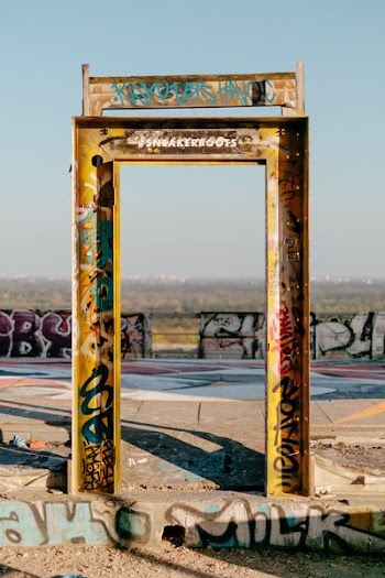 door panel frame