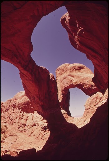 Double Arch in Windows Section | Free Photo - rawpixel