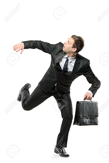 Download Free png Scared Woman Running Screaming PNG Transparent ...