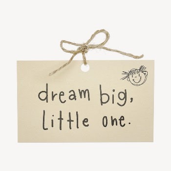 Dream big, little one quote | Free PSD - rawpixel