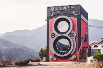 Dreamy Camera Cafe