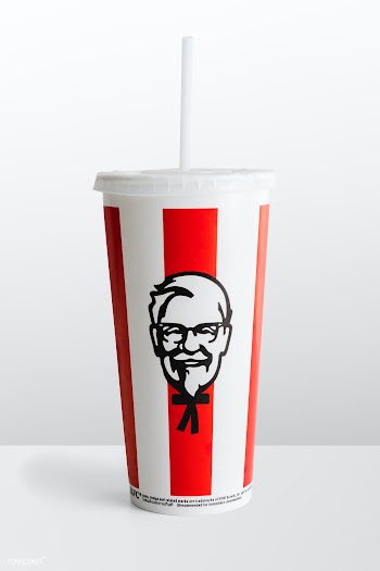 Drink in a paper cup from KFC in Thailand. JANUARY 29, 2020 - BANGKOK,.. | Free  photo - 2353243