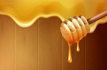 Dripping melting honey drops background with honey dipper realistic illustration Free Vector