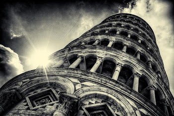 DSCF9635_6_7_tonemapped_bw.jpg