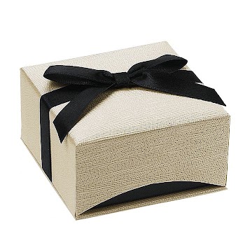Earring Decorative box Gift , Gift Boxes transparent background PNG clipart