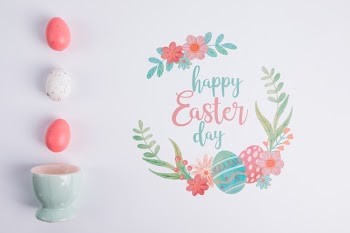Easter mockup with copyspace Free Psd
