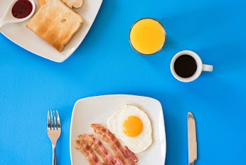 Eggs, Bacon &amp; Toast Breakfast