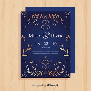 Elegant floral wedding invitation template Free Vector