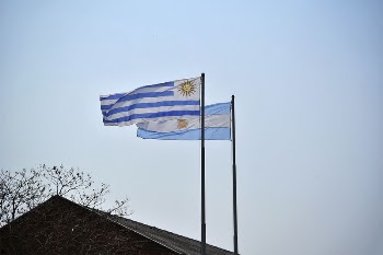 Emb. George visita Salto | Free Photo - rawpixel