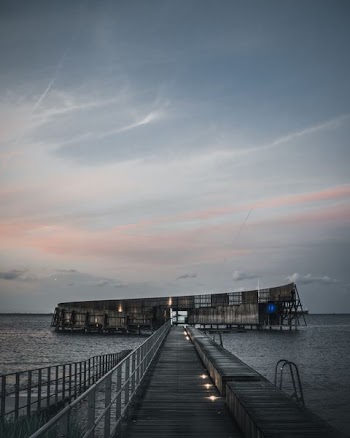 empty boardwalk
