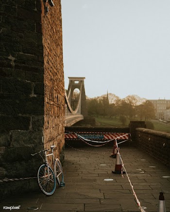 Empty streets due to the coronavirus in Bristol, UK | Free  photo - 2332442