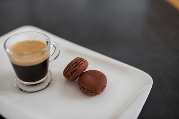 Espresso Coffee &amp; Macaroon
