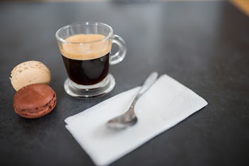 Espresso Coffee &amp; Macaroons
