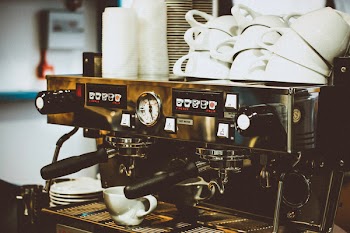 Espresso Machine With White Mugs