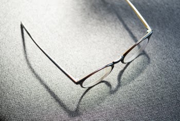 Eyeglasses With Brown Frame