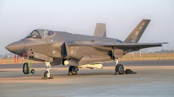 F-35 Lightning II Military Stealth Fighter Jet