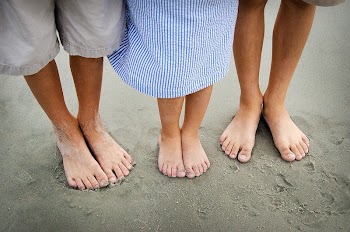 Family on beach vacation. Free | Free Photo - rawpixel