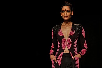 Fashion Model in Black With Pink Prints 