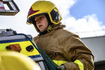 Female firefighter, March 6, 2019, | Free Photo - rawpixel