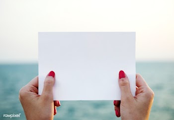 Female Holding Stencil Outdoors with the Sign | Free stock psd mockup - 380028
