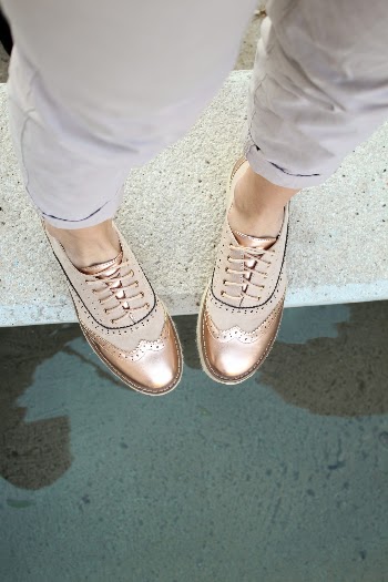 female in flatforms 
