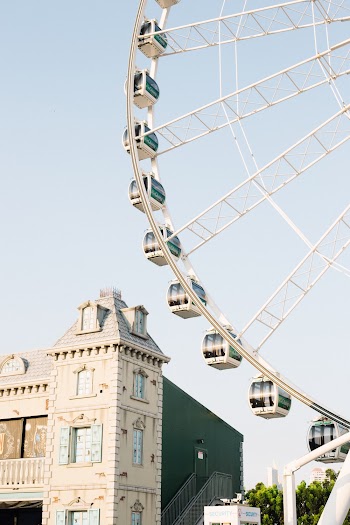 Ferris Wheel