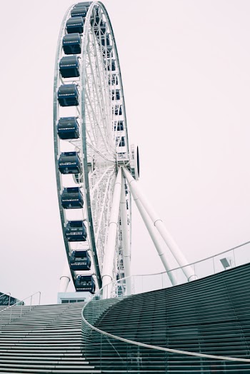 Ferris Wheel