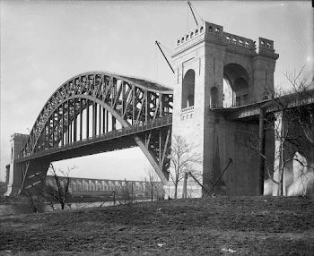 File:Hell Gate Bridge ca 1917.png - Wikimedia Commons