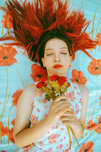 Fine Art Portrait inspired by the tale of the sleeping beauty.