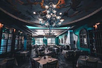 Fixed Tables and Chairs