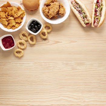 Flat lay frame with food and copy-space Free Photo