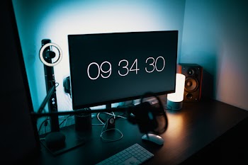 Flat Screen Monitor