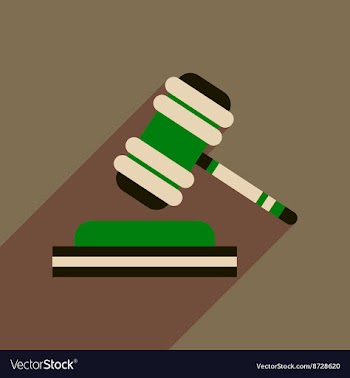 Flat web icon with long shadow judge hammer vector image