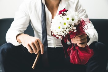 Flowers are seasonal.