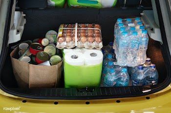 Food hoarding in a car trunk during coronavirus pandemic | Free  photo - 2293308