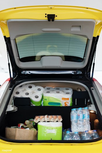 Food hoarding in a car trunk during coronavirus pandemic | Free  photo - 2295898