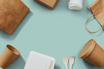 Food packages frame in delivery concept | Free stock photo | High Resolution image