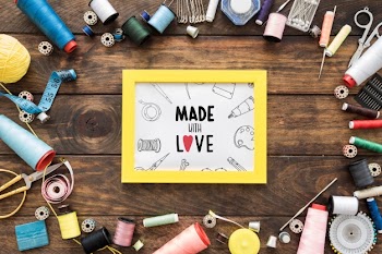 Frame mockup with sewing concept Free Psd