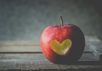Free apple image, public domain | Free Photo - rawpixel