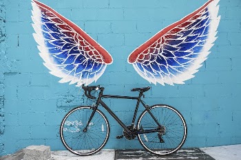 Free bicycle with wall art | Free Photo - rawpixel