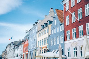 Free building at Nyhavn harbor | Free Photo - rawpixel