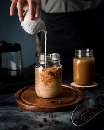 Free cafe au lait photo, | Free Photo - rawpixel